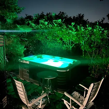 Carla Guest house *